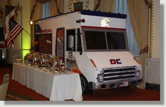 Uniquely-DC, Food Truck Caravan themed event and  setting for your Washington DC Area special event - bringing you those world famous food delights from the National Mall and delicacies from Around the World.